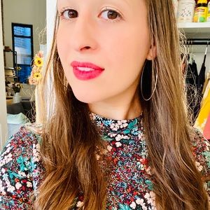 Meet your Posher, Charity